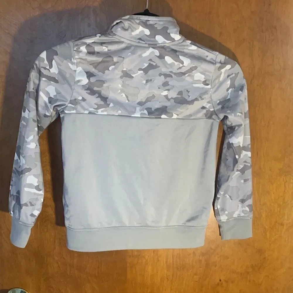 Nike GUC gray/white camo print lightweight zip up sweatshirt Size 6